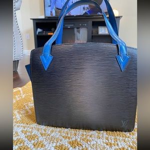 - Louis Vuitton Black and Blue EPI Varenne Purse